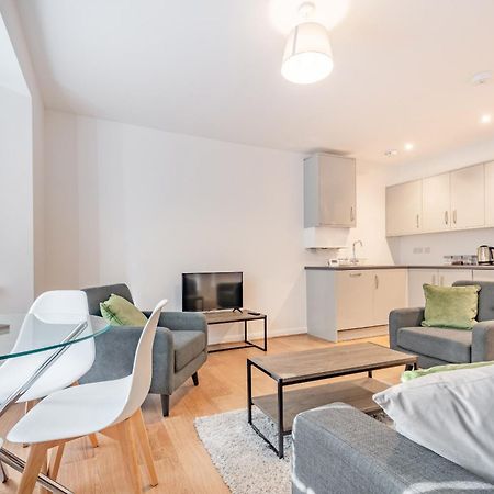 Modern, City Living Apartments- Private Parking Oxford Dış mekan fotoğraf