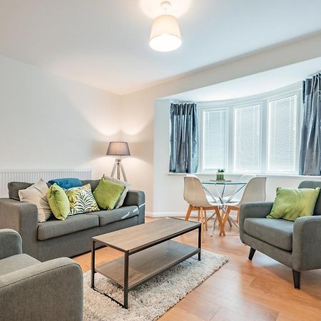 Modern, City Living Apartments- Private Parking Oxford Dış mekan fotoğraf